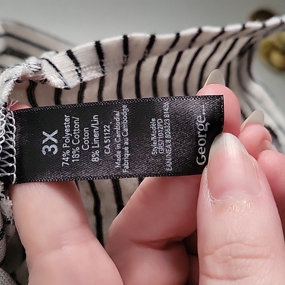 3/4 Sleeve Striped Top - Picture 5 of 11